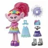 Hasbro POUPEE POPPY CÉLÉBRATION DE LA MODE -Magasin De Jouets Vtech 2ed76d1f3e7af42c0b9ef8fe1fa14b6d9da5ada3 10022469