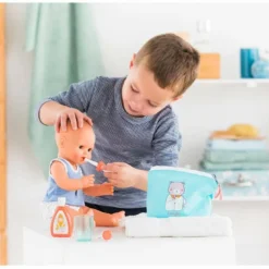 BB36 TROUSSE DE TOILETTE + ACCESSOIRES - COROLLE ACCESSOIRES 12 BB36 TROUSSE DE TOILETTE + ACCESSOIRES - COROLLE ACCESSOIRES -Magasin De Jouets Vtech 5ac151970f8659093623385da0f2c1e93ad9fb03 41012037 06