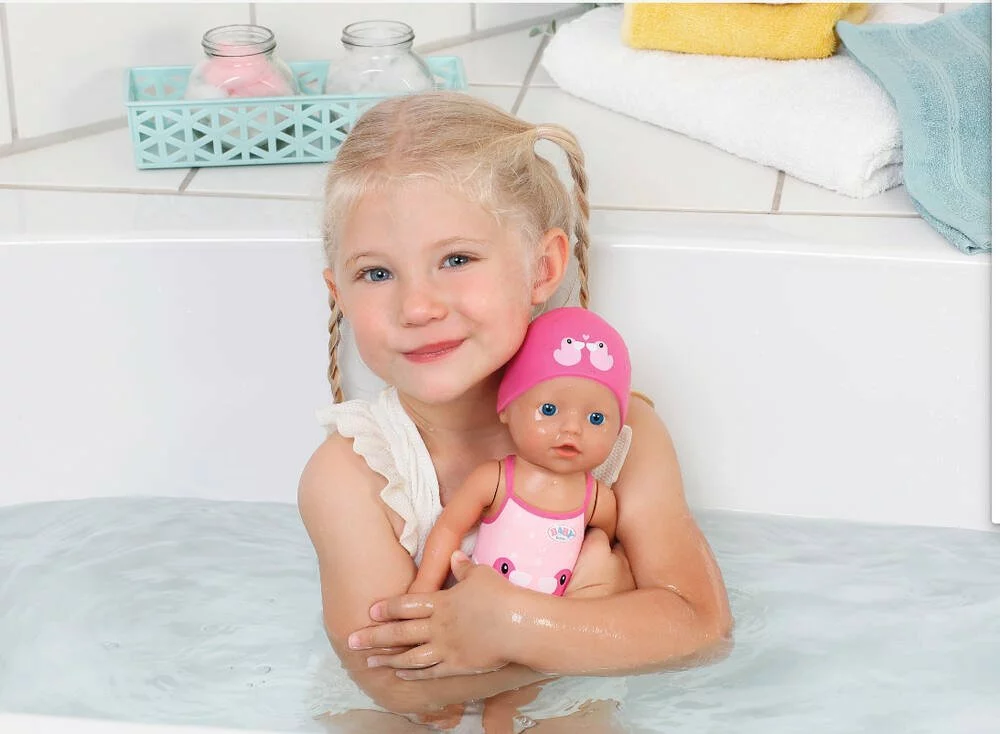 MGA Entertainment BABY BORN - MON PREMIER POUPON QUI NAGE 30 CM 6 MGA Entertainment BABY BORN - MON PREMIER POUPON QUI NAGE 30 CM â Image 4