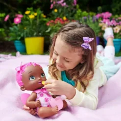 MATTEL MY GARDEN BABY - POUPON BÉBÉ PAPILLON FRAISE SE RÉGALE -Magasin De Jouets Vtech aae3467ea262f7aa581b1298a4a4ce0fe56b95c0 41000598 05