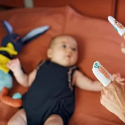 EBULOBO PELUCHE - GABIN LAPIN D'ACTIVITÉS -Magasin De Jouets Vtech b4b59f40f09708b9171d6f8be4ceea4d52e9e865 41045304 03