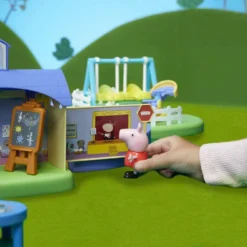 Hasbro PEPPA PIG LE CIRCUIT EN VILLE DE PEPPA -Magasin De Jouets Vtech d5944cf3398f41a6ebaba0fb7d07b91b3394b96b 41063453 06