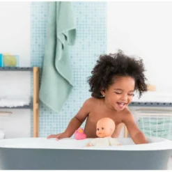 POUPON BB BAIN CORALIE- COROLLE MON PREMIER POUPON -Magasin De Jouets Vtech f4475469fd218c7801ba9ea00cae655da43250b6 41011995 06